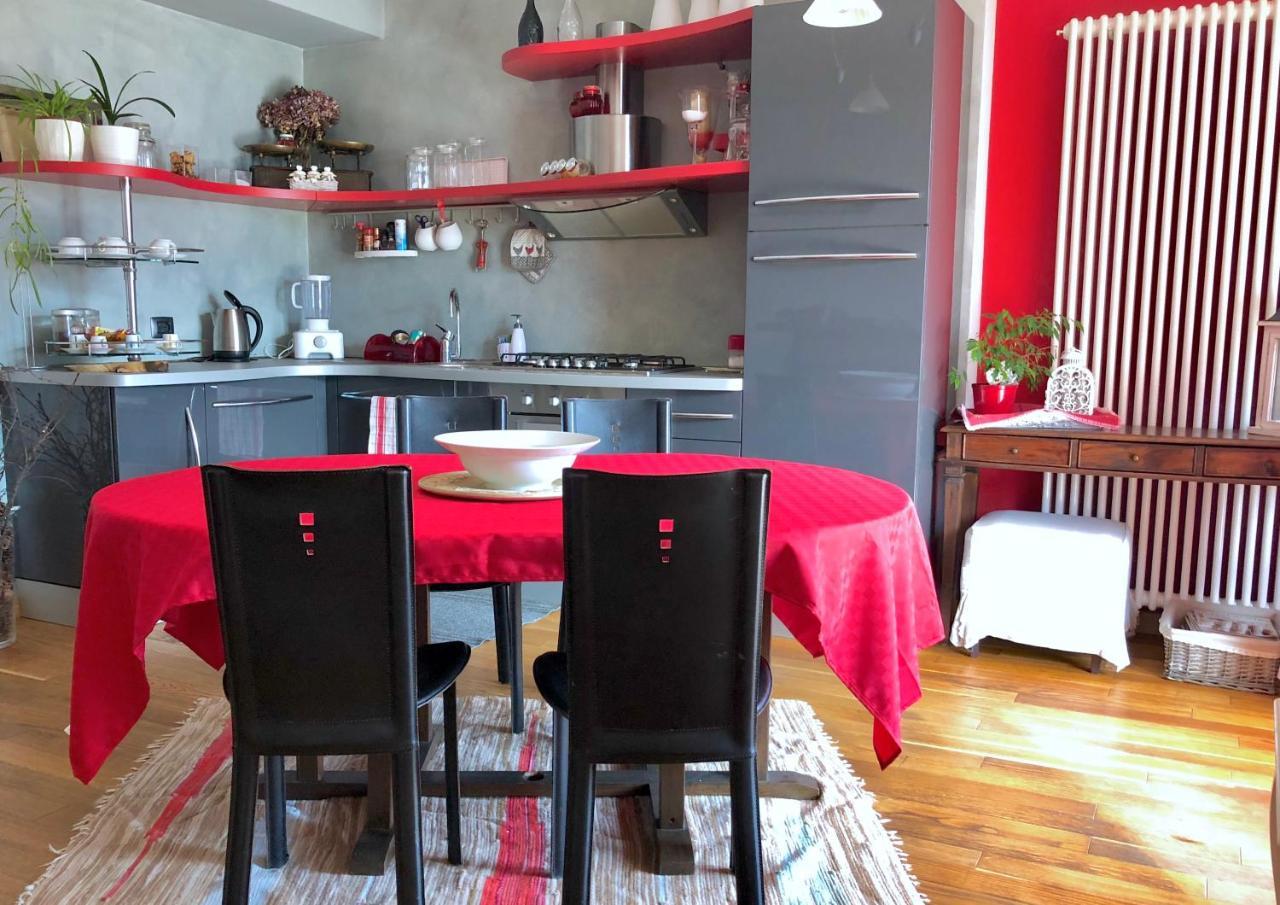 Tremezzina Appartamento Red & Grey Mezzegra Εξωτερικό φωτογραφία