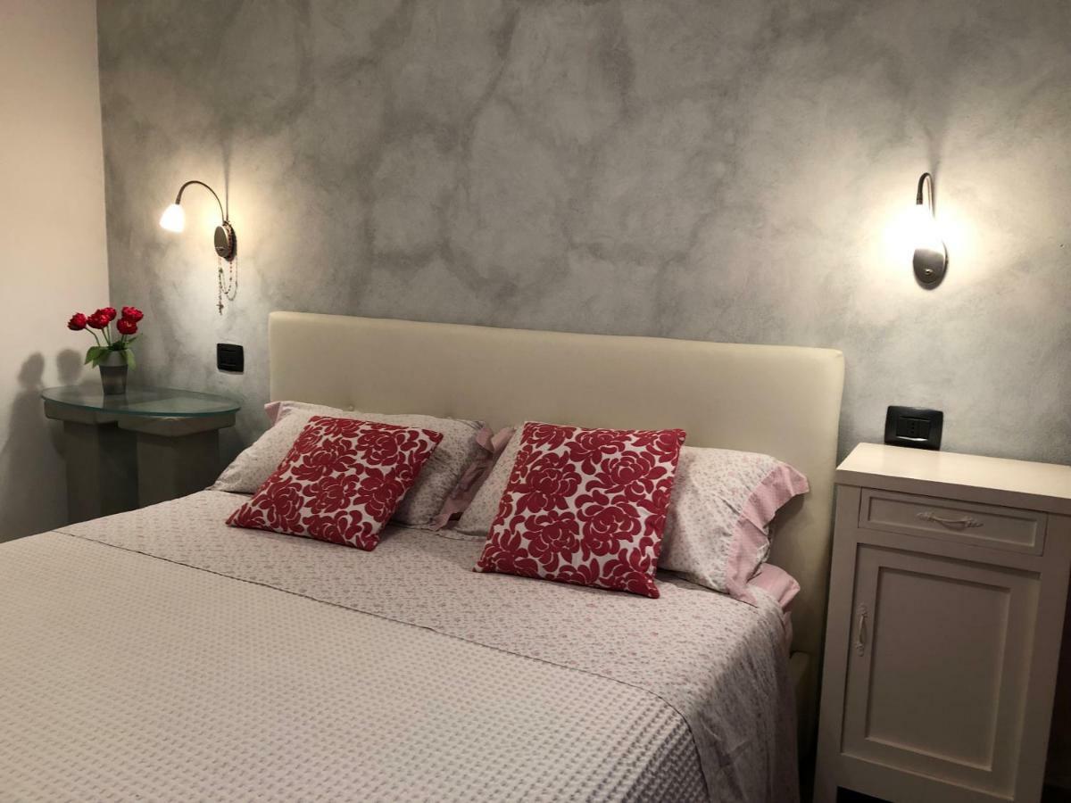 Tremezzina Appartamento Red & Grey Mezzegra Εξωτερικό φωτογραφία